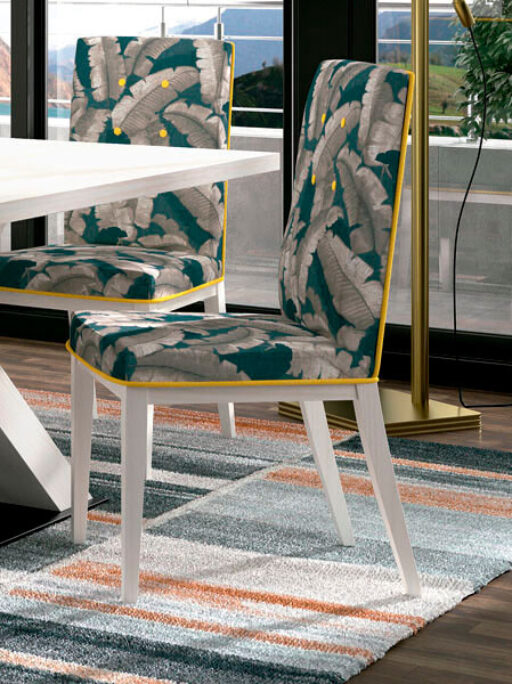 SI004 – SILLA CORINA